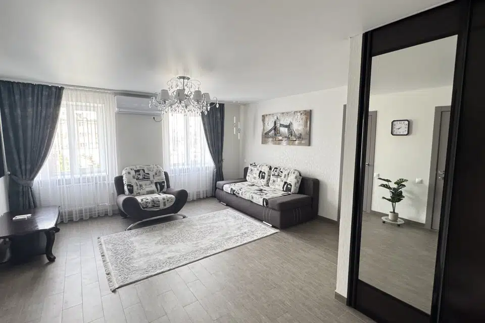 Сдаётся 2-комнатная квартира, 50 м²