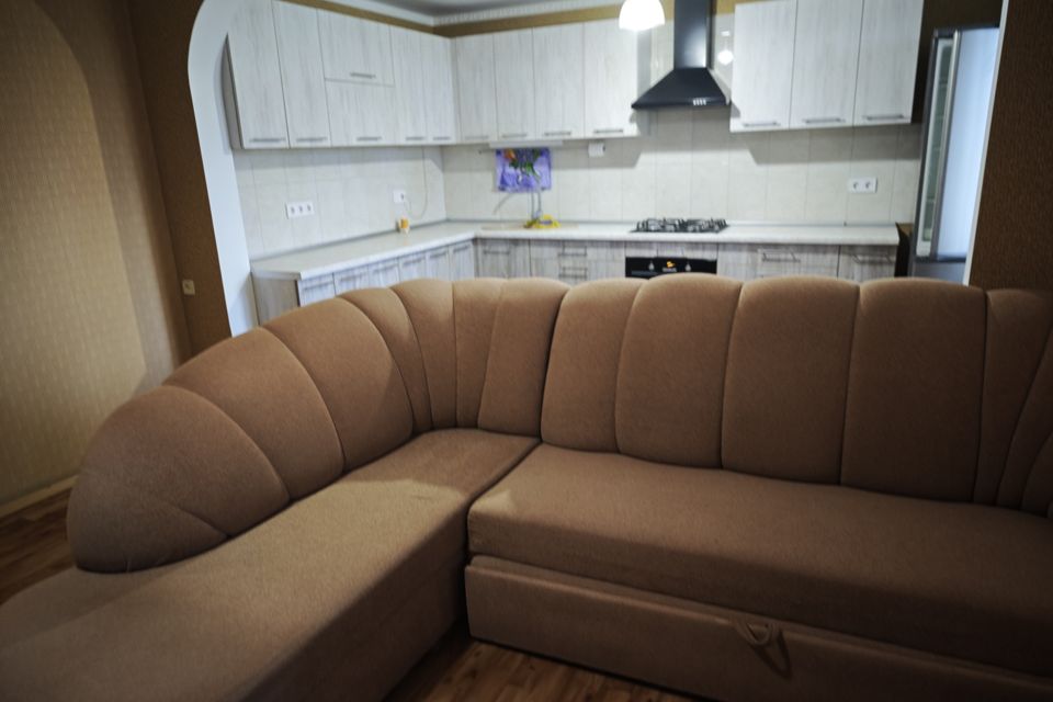 Сдаётся 4-комнатная квартира, 94 м²