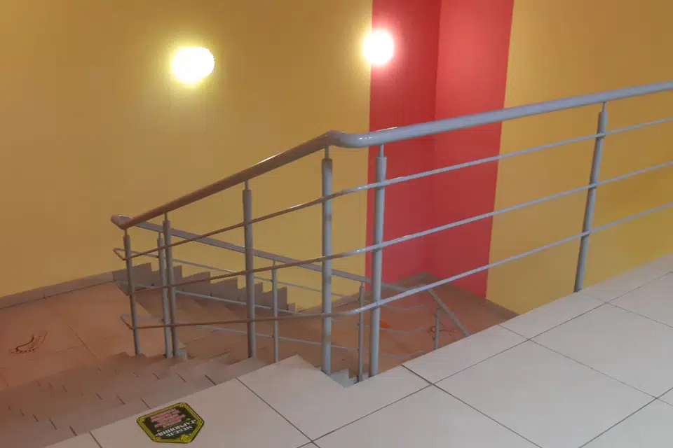 Сдаётся помещение своб. назначения, 400 м²