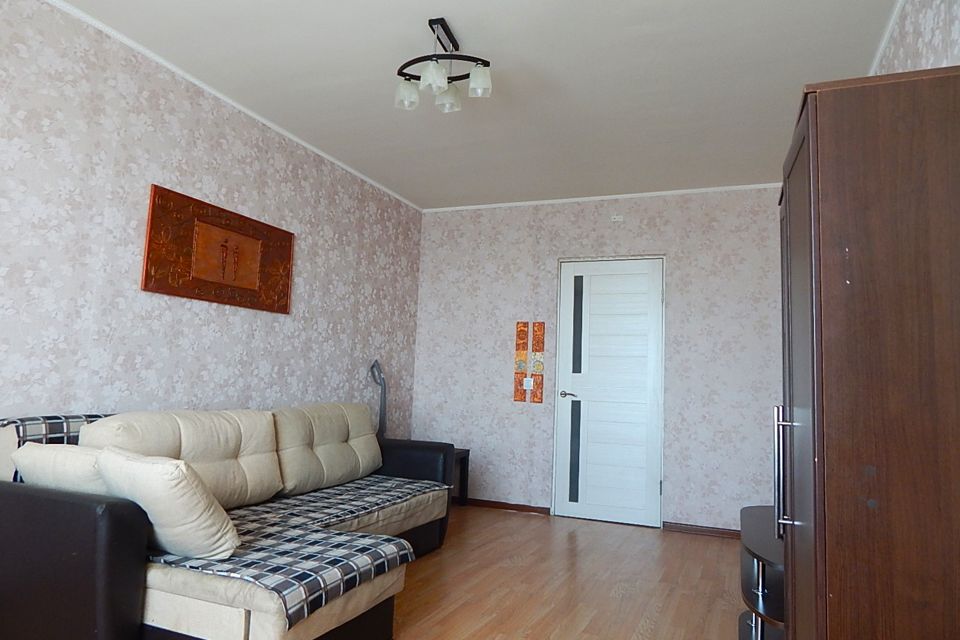 Сдаётся 2-комнатная квартира, 58.6 м²