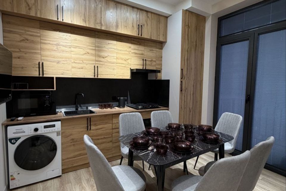 Сдаётся 2-комнатная квартира, 42 м²