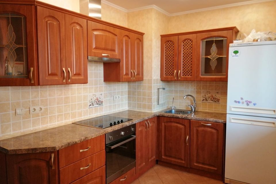 Сдаётся 2-комнатная квартира, 57 м²