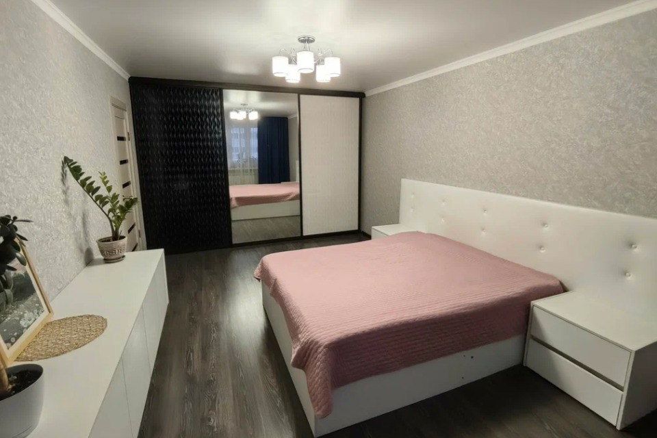 Сдаётся 1-комнатная квартира, 42 м²