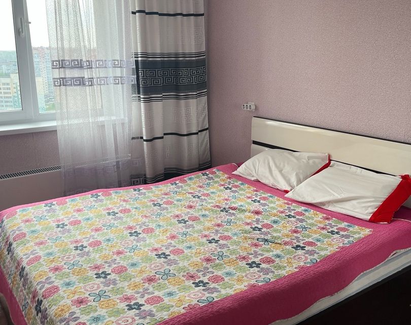 Сдаётся 2-комнатная квартира, 54 м²