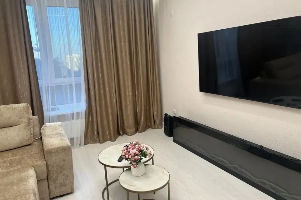 Сдаётся 3-комнатная квартира, 72.8 м²