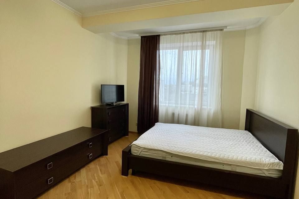 Сдаётся 1-комнатная квартира, 37 м²