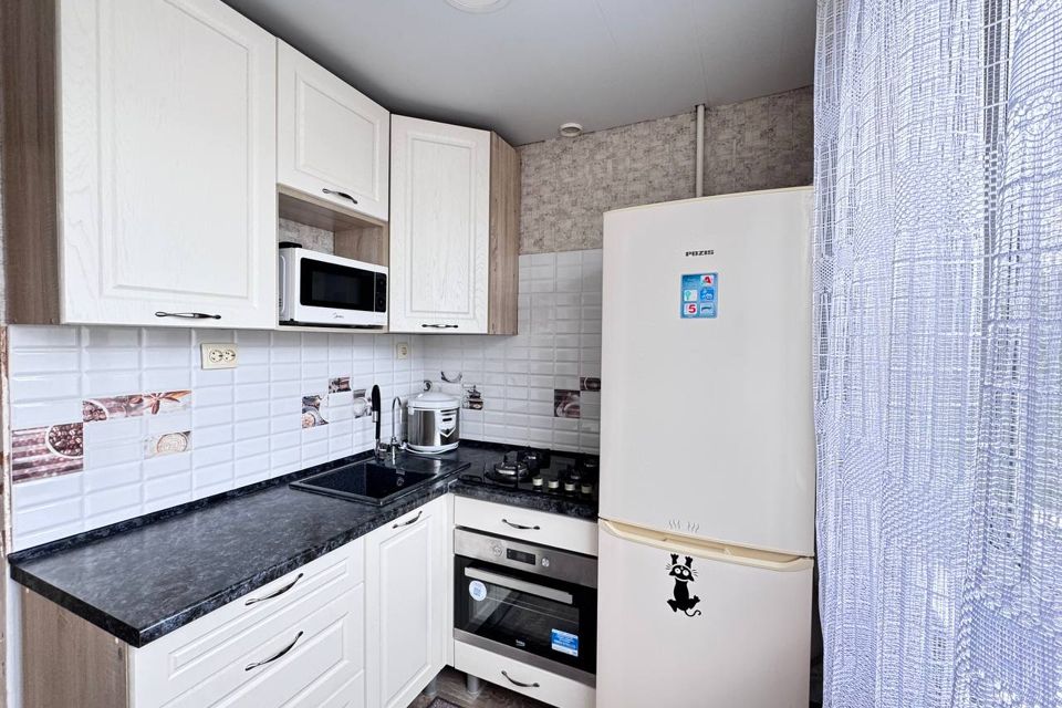 Сдаётся 2-комнатная квартира, 63 м²