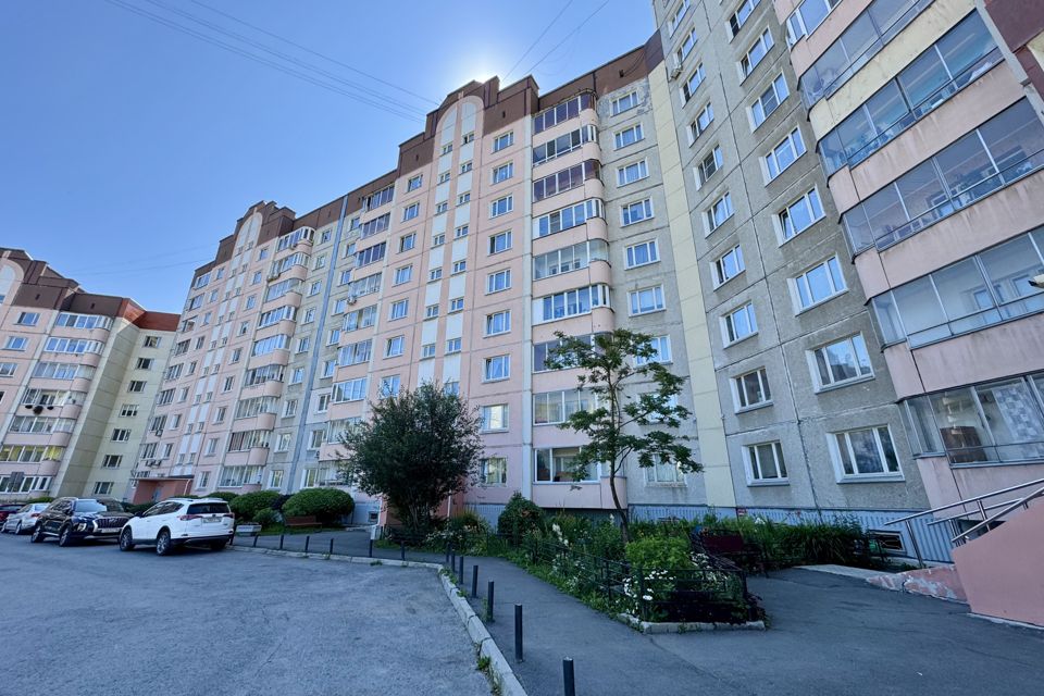 Сдаётся 2-комнатная квартира, 67 м²