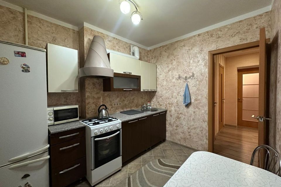 Сдаётся 2-комнатная квартира, 55 м²