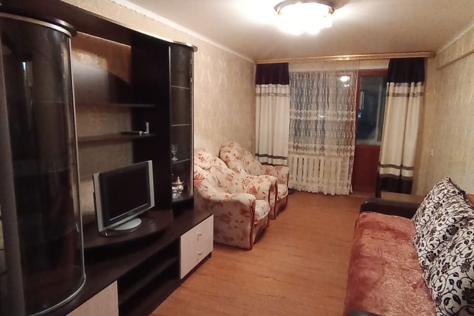 Сдаётся 2-комнатная квартира, 42 м²