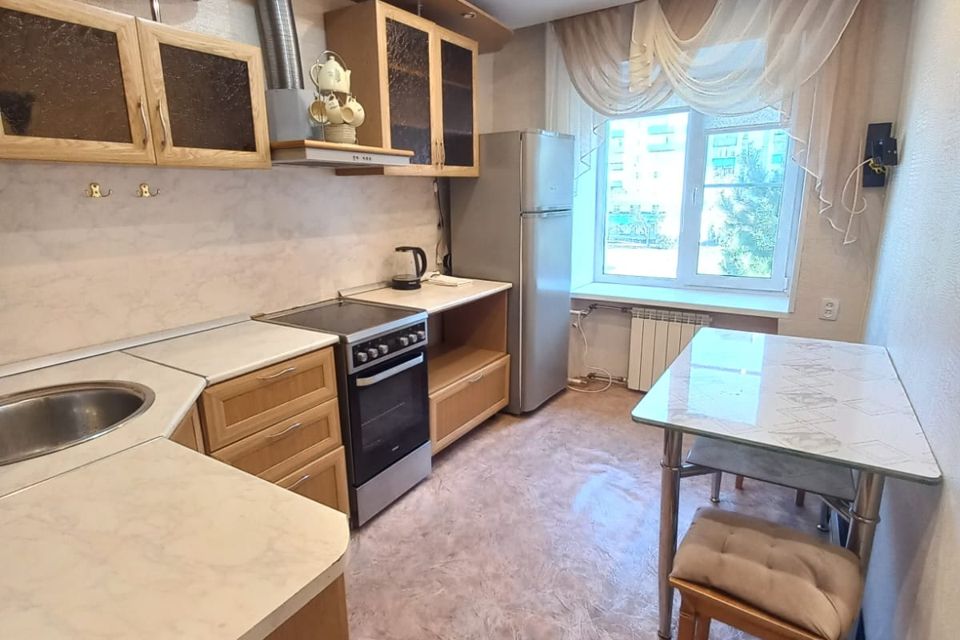 Сдаётся 2-комнатная квартира, 47.6 м²