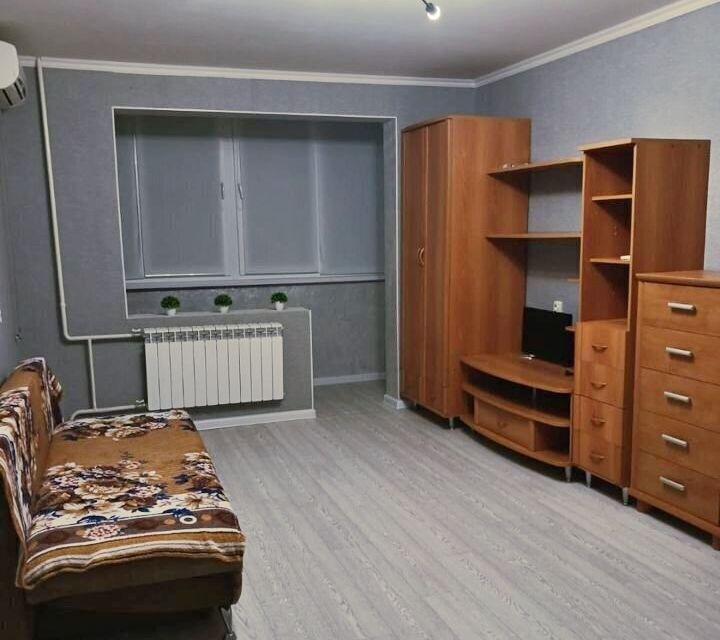 Сдаётся 1-комнатная квартира, 35 м²