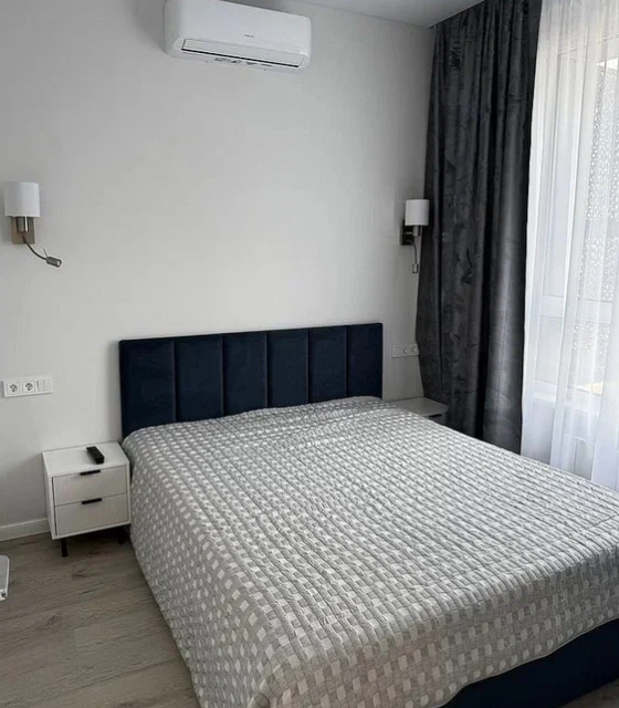 Сдаётся 1-комнатная квартира, 43 м²