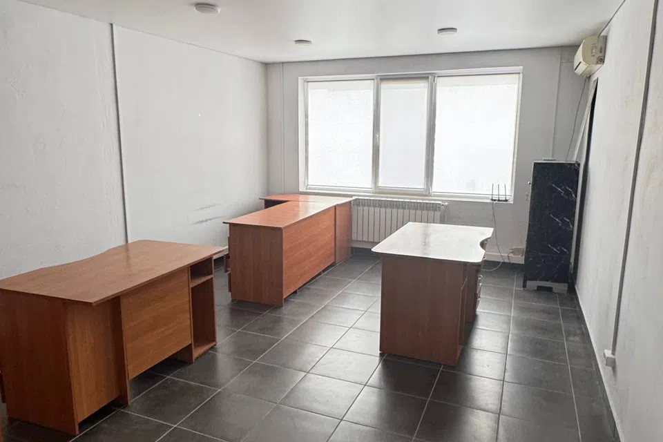 Сдаётся офис, 136 м²