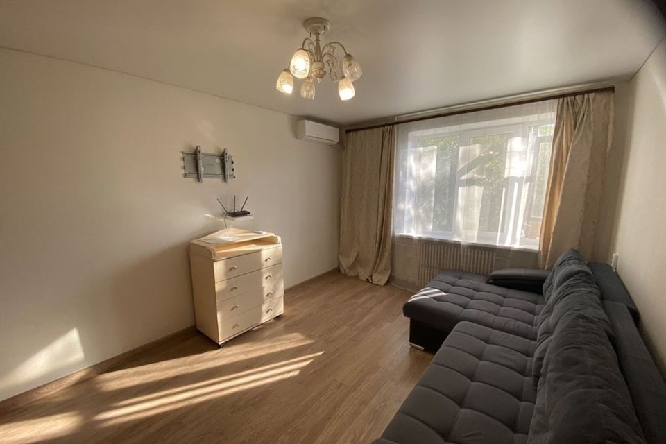 Сдаётся 1-комнатная квартира, 30 м²