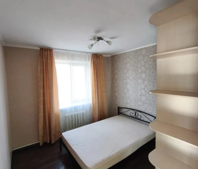 Сдаётся 3-комнатная квартира, 52 м²