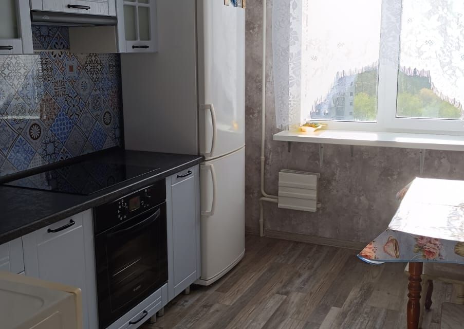 Сдаётся 2-комнатная квартира, 53 м²