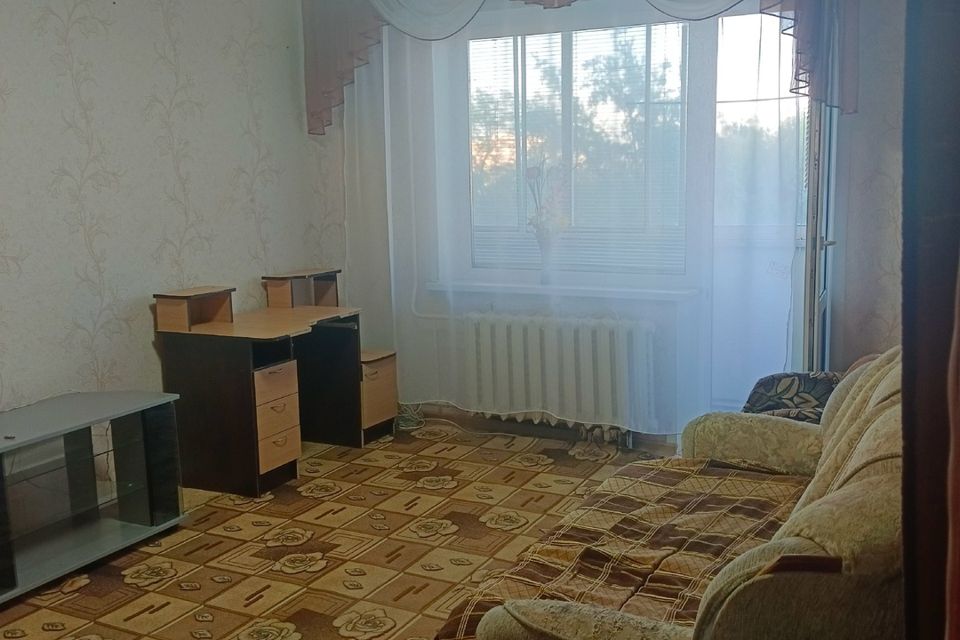 Сдаётся 1-комнатная квартира, 38 м²