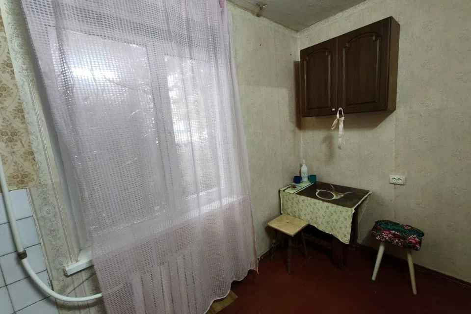 Сдаётся 1-комнатная квартира, 42 м²