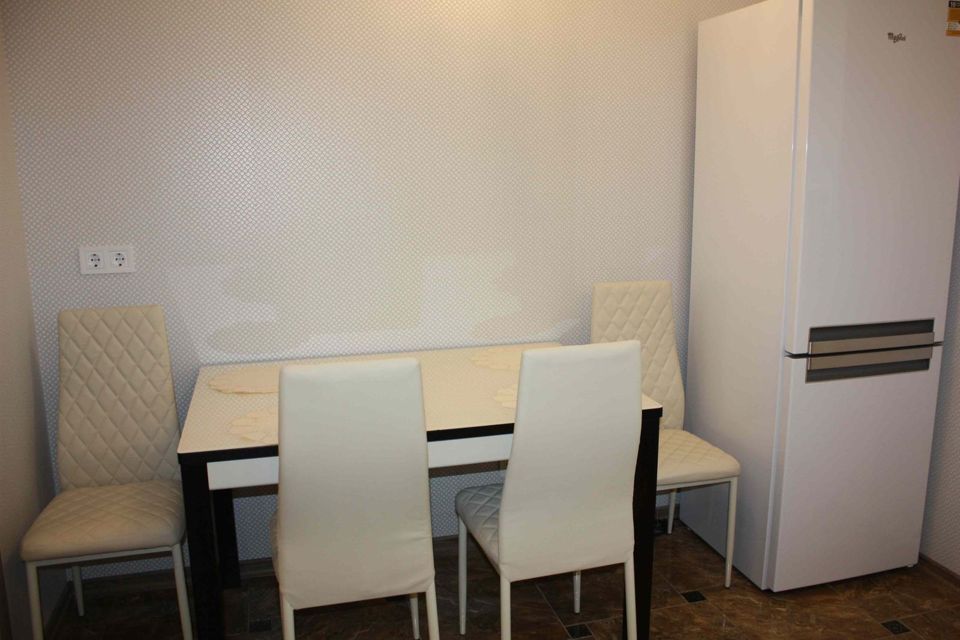 Сдаётся 1-комнатная квартира, 35 м²