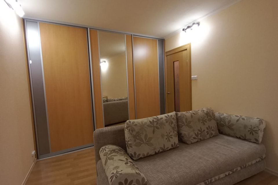 Сдаётся 1-комнатная квартира, 32 м²