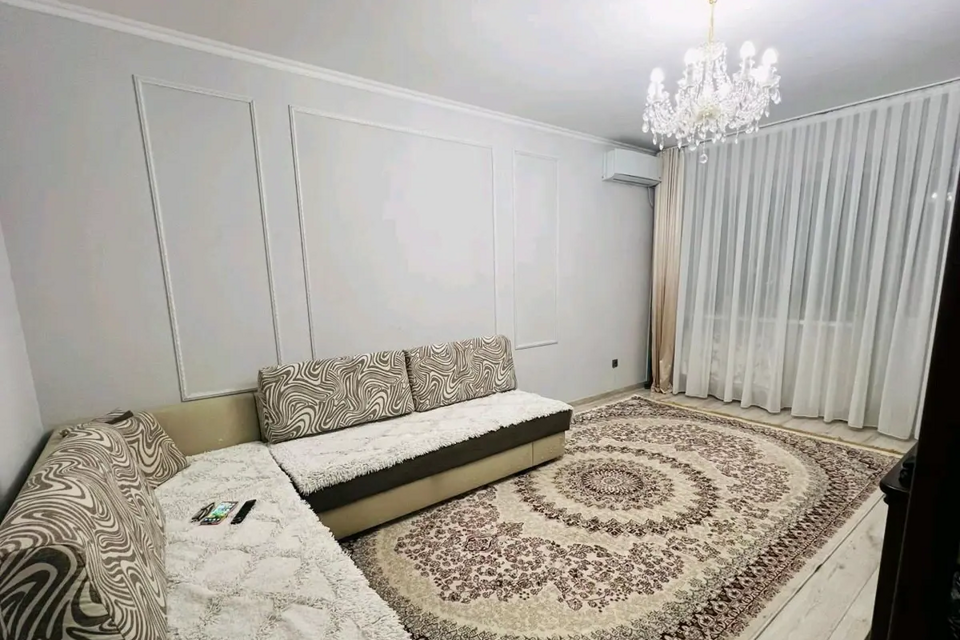 Сдаётся 1-комнатная квартира, 35 м²