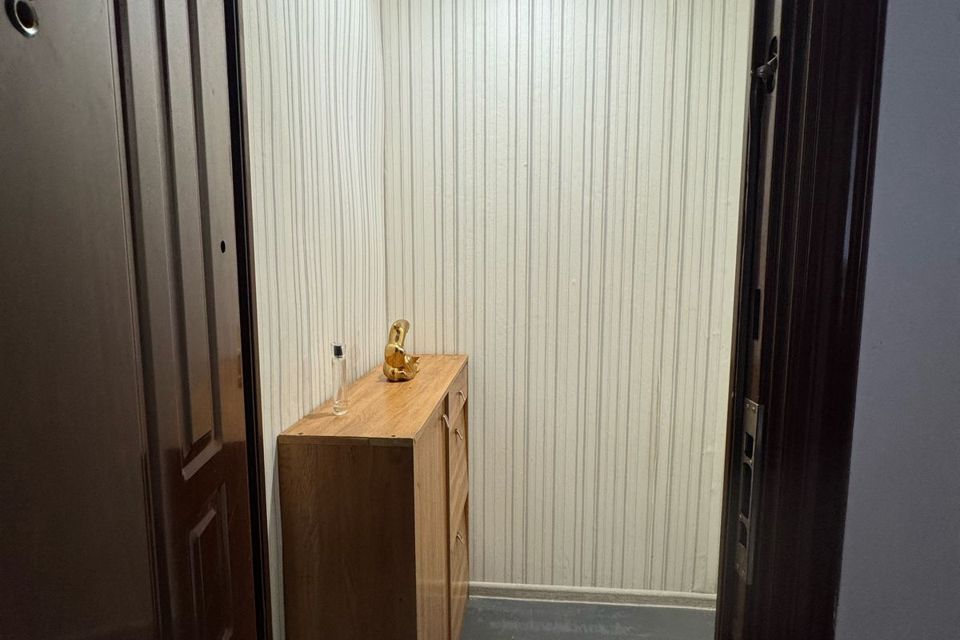 Сдаётся 1-комнатная квартира, 50 м²