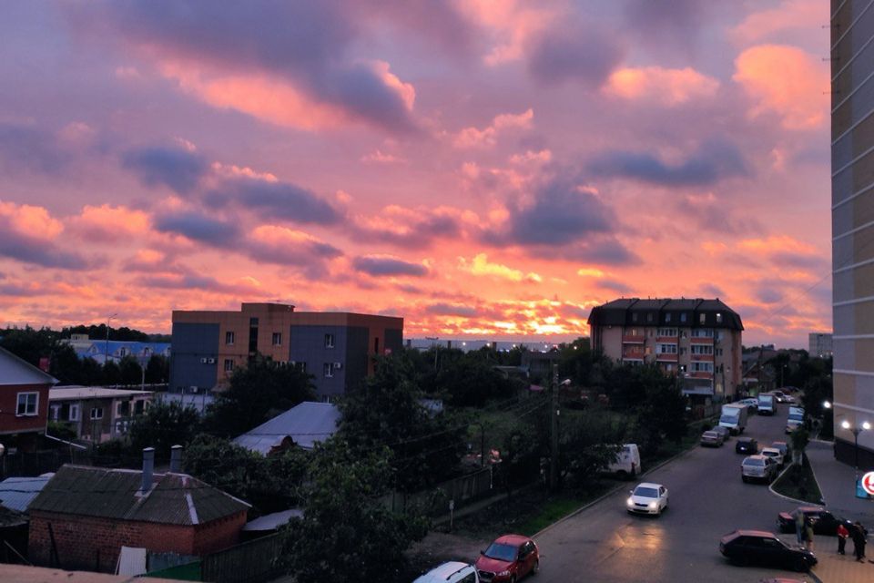Сдаётся 2-комнатная квартира, 52 м²