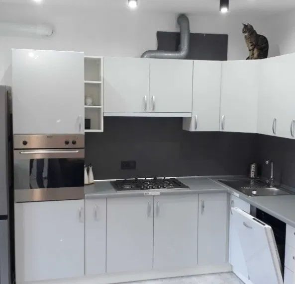 Сдаётся 2-комнатная квартира, 54 м²