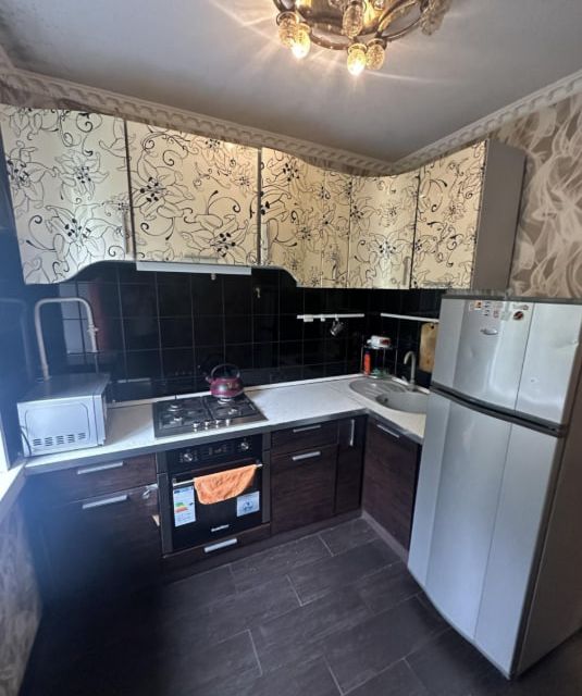 Сдаётся 1-комнатная квартира, 37 м²