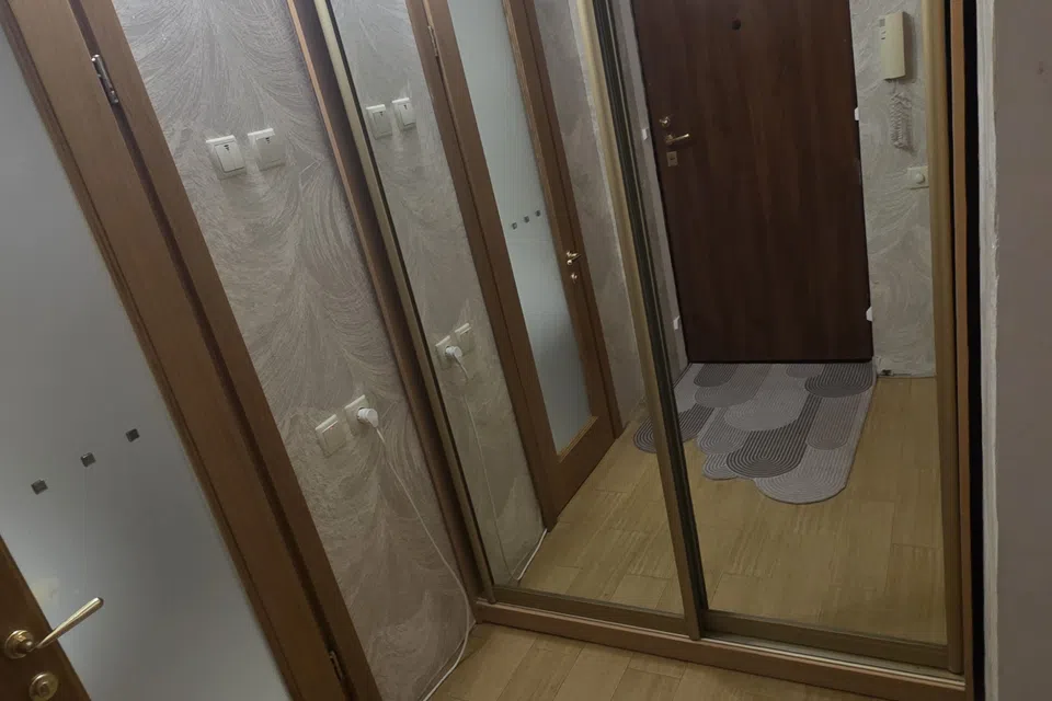 Сдаётся 4-комнатная квартира, 88 м²