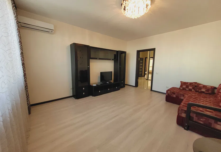 Сдаётся 2-комнатная квартира, 55 м²