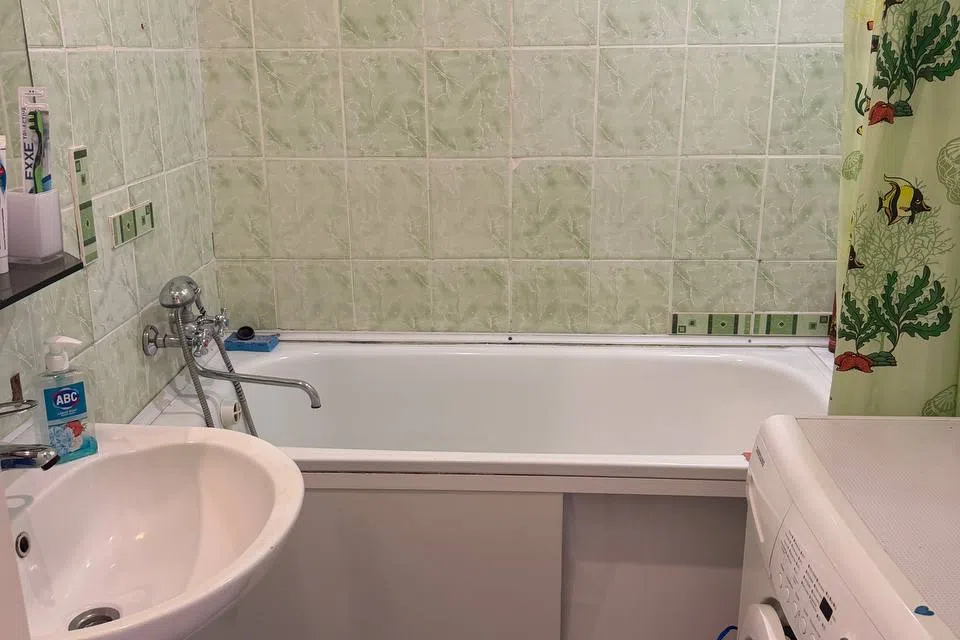 Сдаётся 2-комнатная квартира, 65 м²