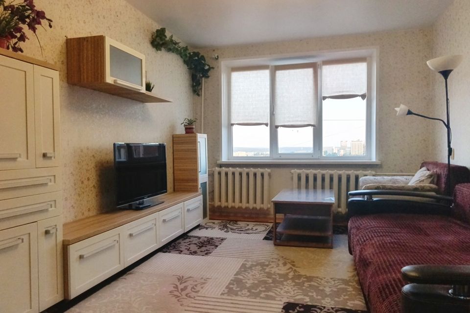 Сдаётся 2-комнатная квартира, 55 м²