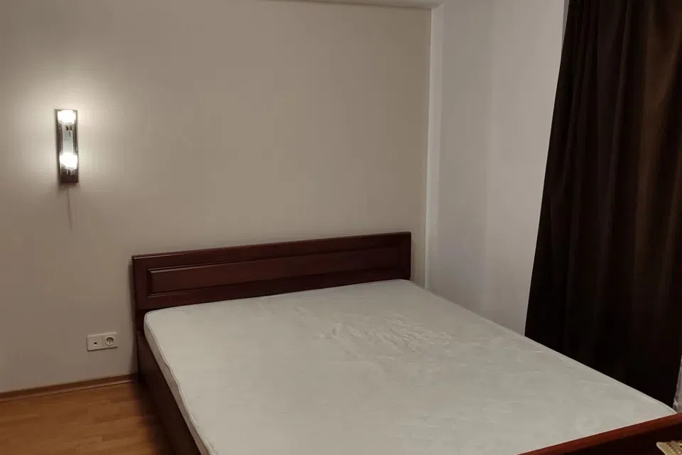 Сдаётся 2-комнатная квартира, 60 м²