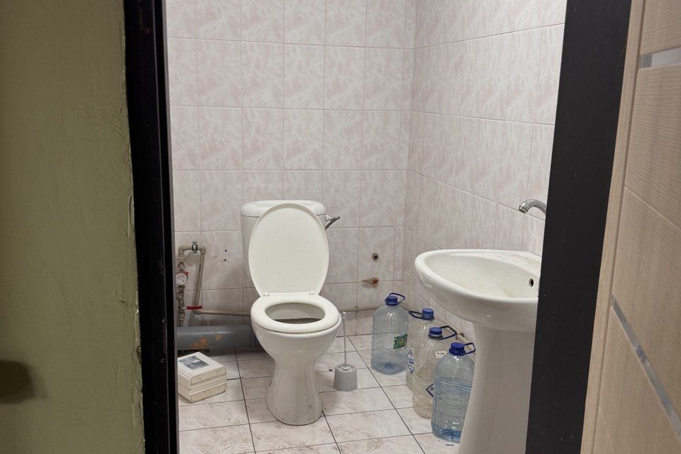 Сдаётся помещение своб. назначения, 340 м²