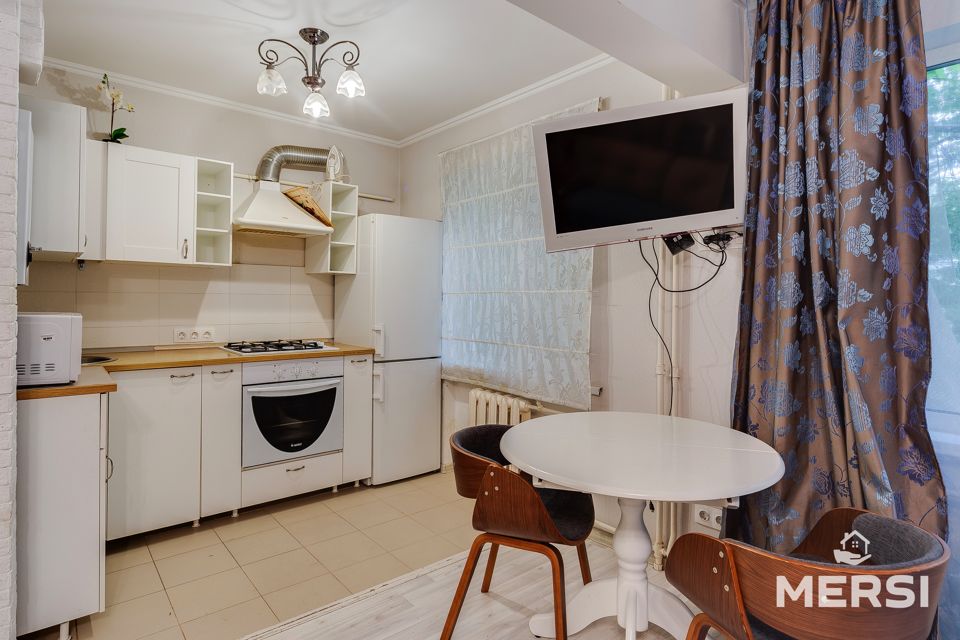 Сдаётся 1-комнатная квартира, 35 м²
