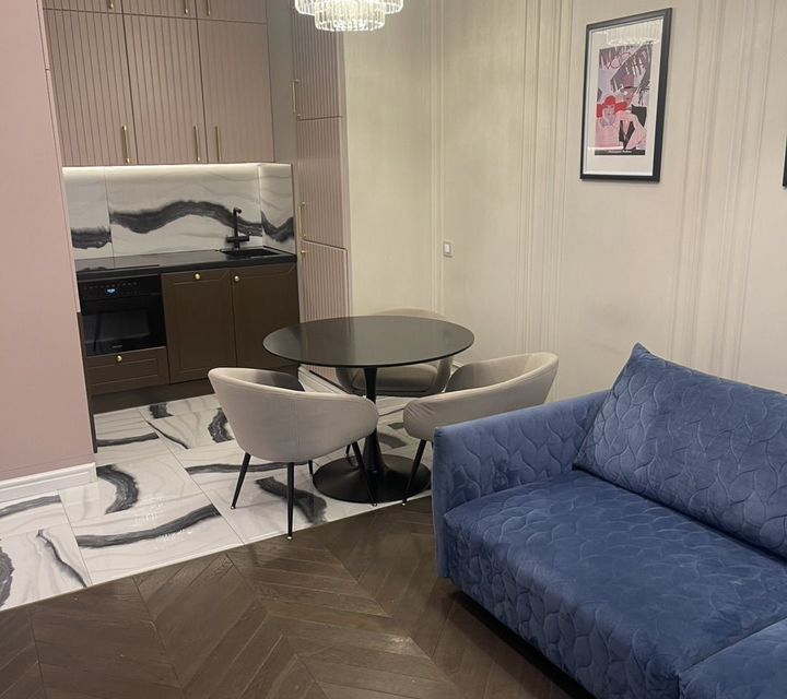 Сдаётся 1-комнатная квартира, 50 м²