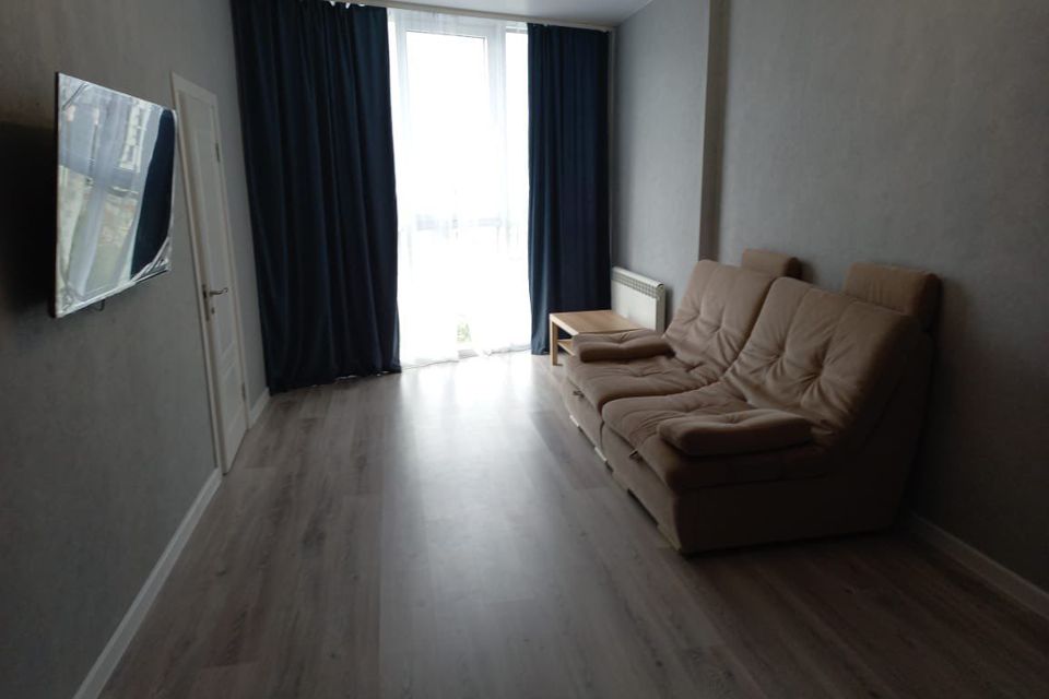 Сдаётся 2-комнатная квартира, 55 м²