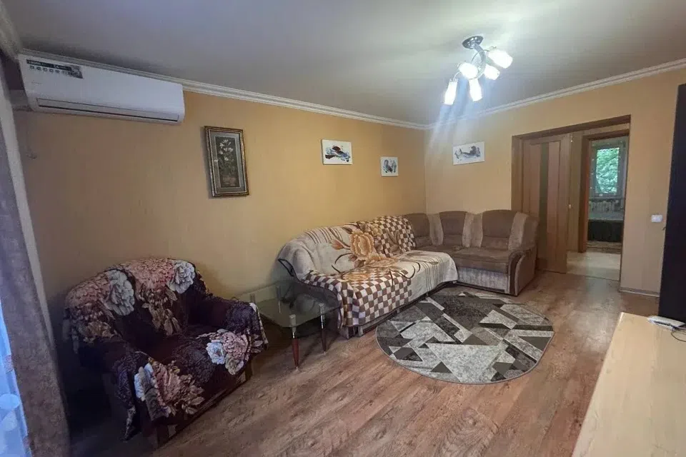 Сдаётся 2-комнатная квартира, 50 м²