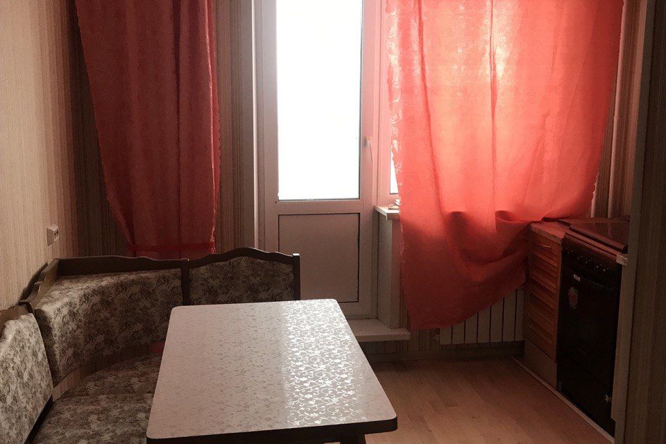 Сдаётся 2-комнатная квартира, 50 м²