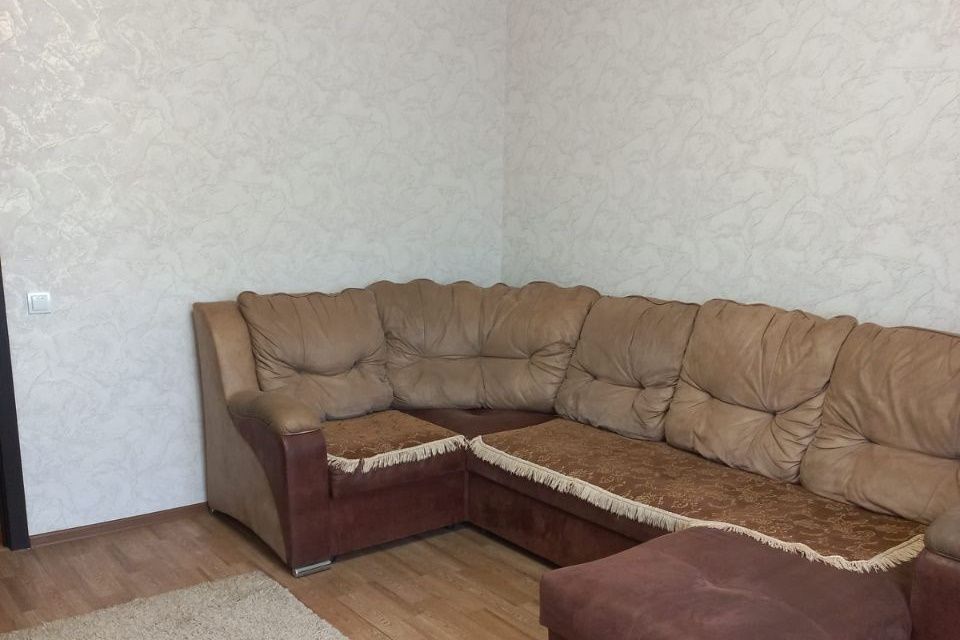 Сдаётся 1-комнатная квартира, 50 м²