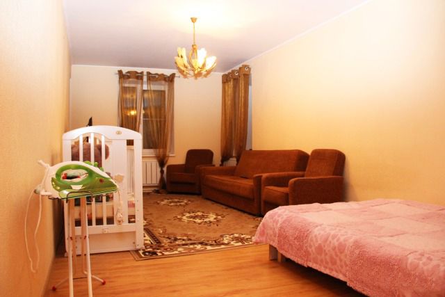 Сдаётся 1-комнатная квартира, 56 м²