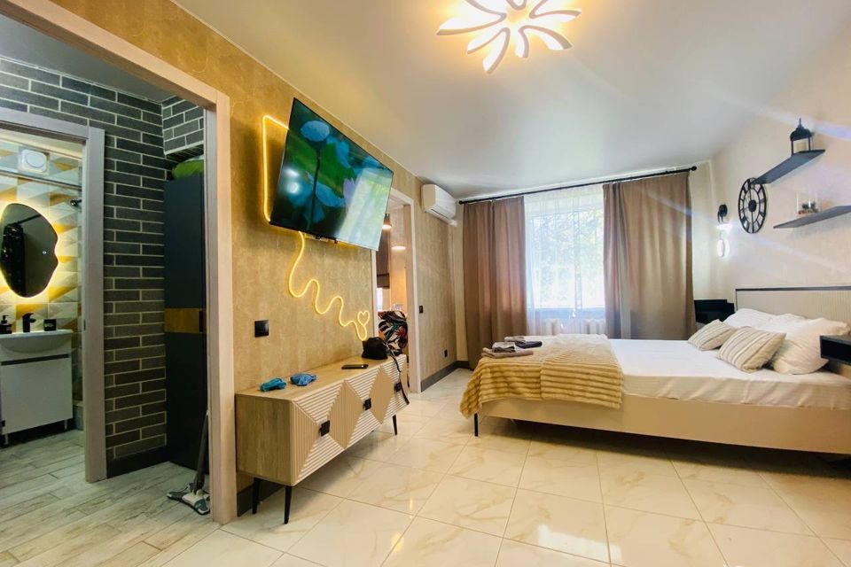Сдаётся 1-комнатная квартира, 35 м²