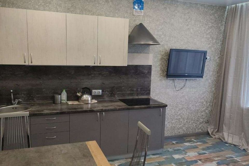 Сдаётся 2-комнатная квартира, 53 м²