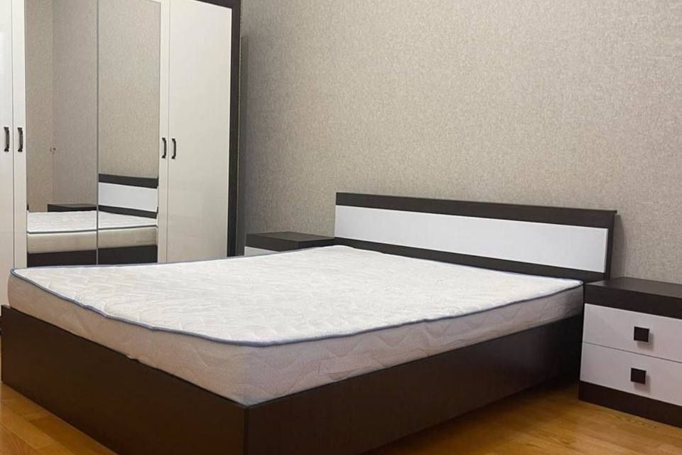 Сдаётся 1-комнатная квартира, 42 м²
