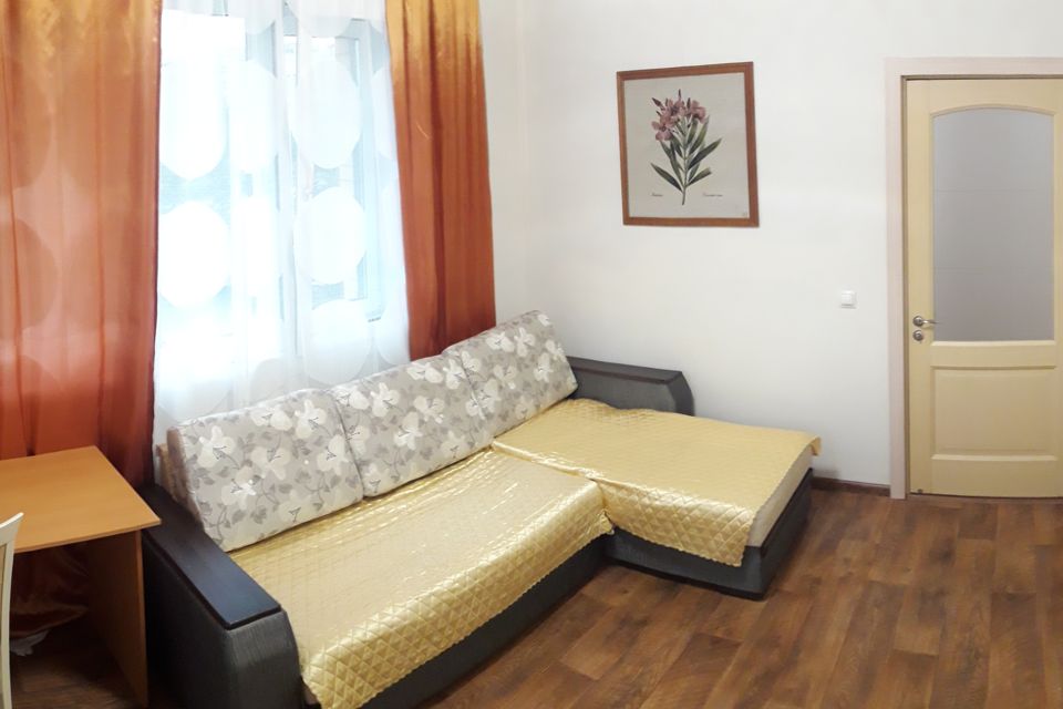 Сдаётся 2-комнатная квартира, 49.5 м²