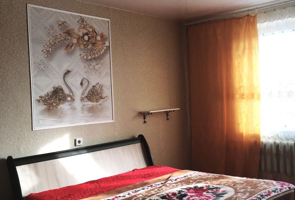 Сдаётся 2-комнатная квартира, 70 м²