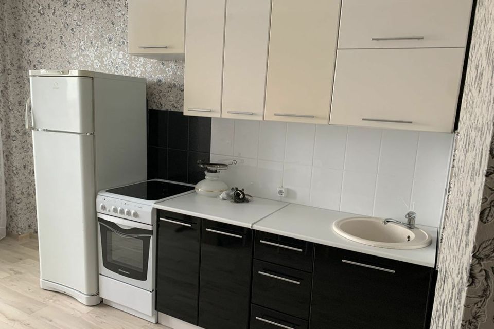Сдаётся 2-комнатная квартира, 43 м²
