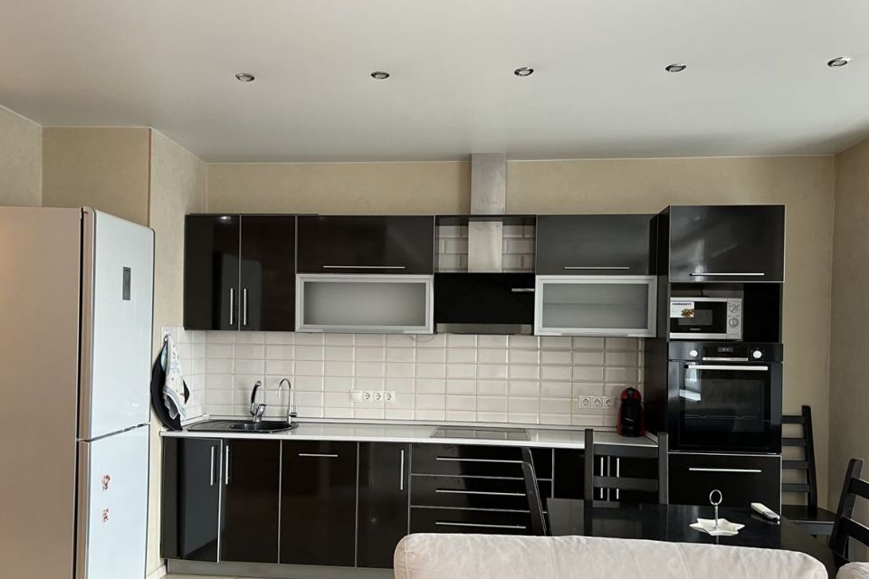 Сдаётся 1-комнатная квартира, 45 м²